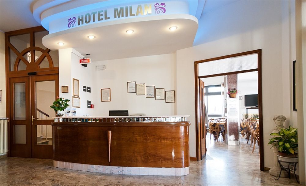 Hotel Milan Rosolina Mare Exterior photo